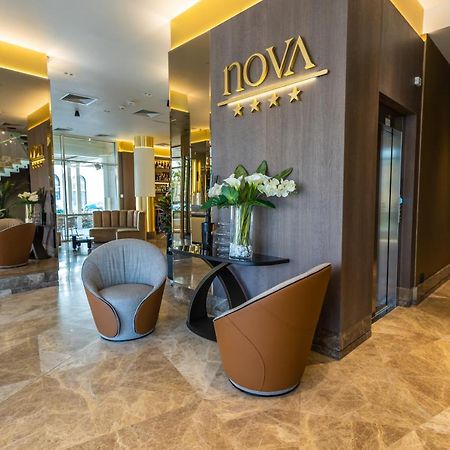 Hotel Nova Luxury Targoviste Exterior foto